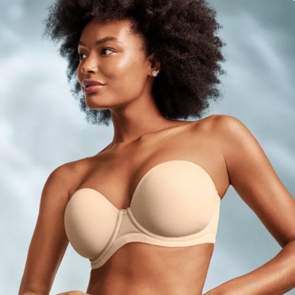 Wacoal Other - Wacoal 38C Red Carpet Strapless Underwire Bra Sans